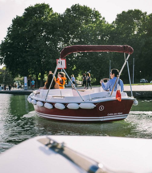 Ballade en famille sur le bateau E-SEA